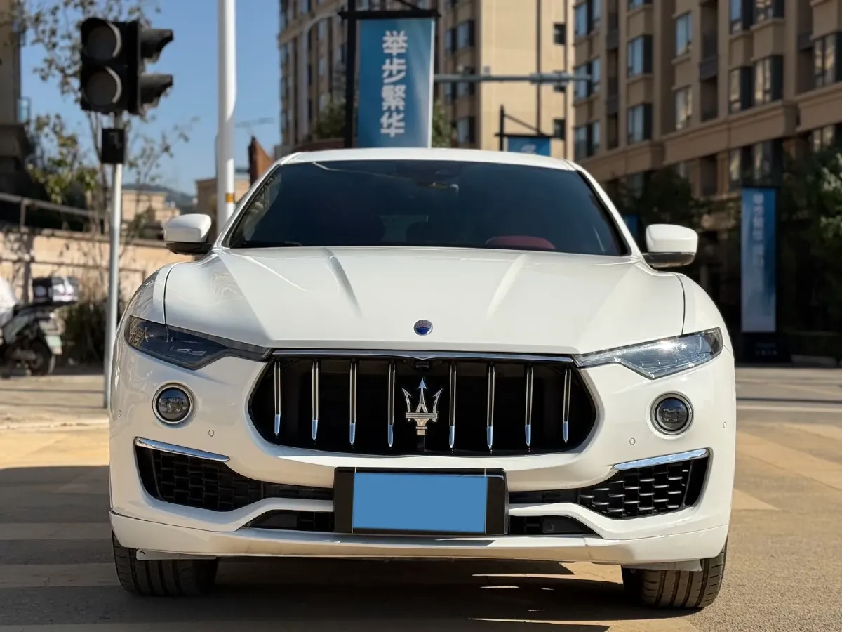 2021 Maserati Levante 3.0T 350HP V6 8AT,autocango,china used car exporter,china ev exporter,chinese used car exporter,chinese used ev exporter