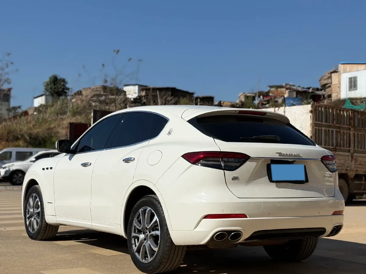 2021 Maserati Levante 3.0T 350HP V6 8AT,autocango,china used car exporter,china ev exporter,chinese used car exporter,chinese used ev exporter