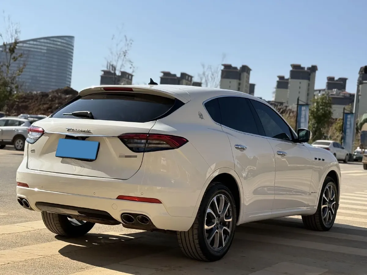 2021 Maserati Levante 3.0T 350HP V6 8AT,autocango,china used car exporter,china ev exporter,chinese used car exporter,chinese used ev exporter
