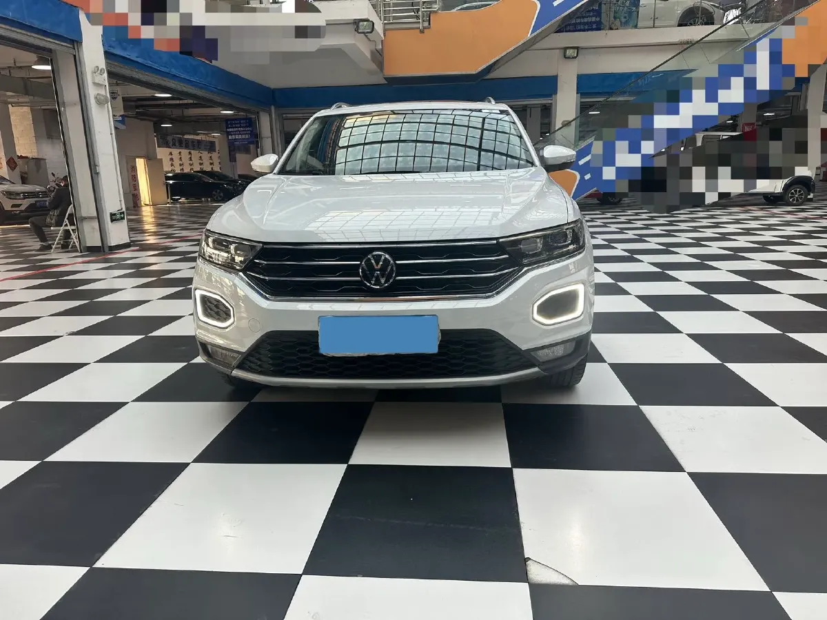 2022 Volkswagen T-Roc 1.4T 150HP L4 7DCT,autocango,china used car exporter,china ev exporter,chinese used car exporter,chinese used ev exporter