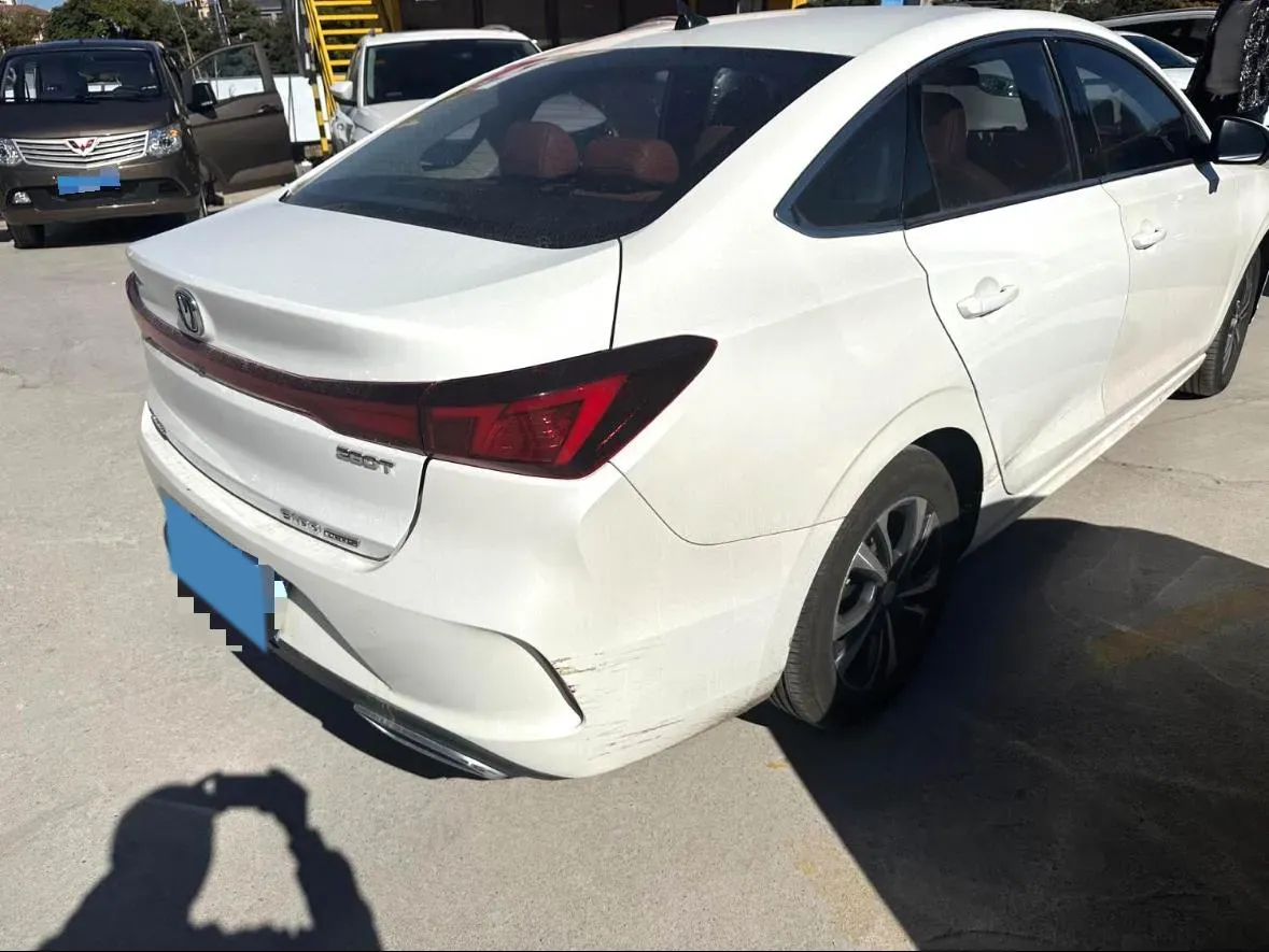 2022 ChangAn Eado 1.4T 160HP L4 7DCT,autocango,china used car exporter,china ev exporter,chinese used car exporter,chinese used ev exporter