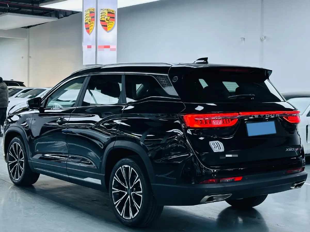 2024 Jetour X90 PRO 2.0T 254HP L4 7DCT,autocango,china used car exporter,china ev exporter,chinese used car exporter,chinese used ev exporter