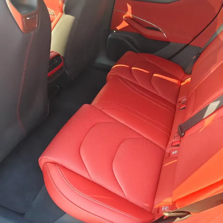 2024 MI SU7 BEV 73.6KWH,autocango,china used car exporter,china ev exporter,chinese used car exporter,chinese used ev exporter