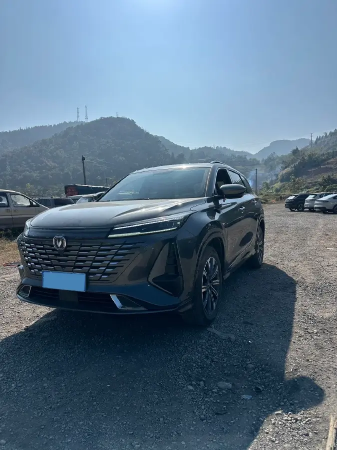 2024 ChangAn CS75 Plus 1.5T 188HP L4 8AT