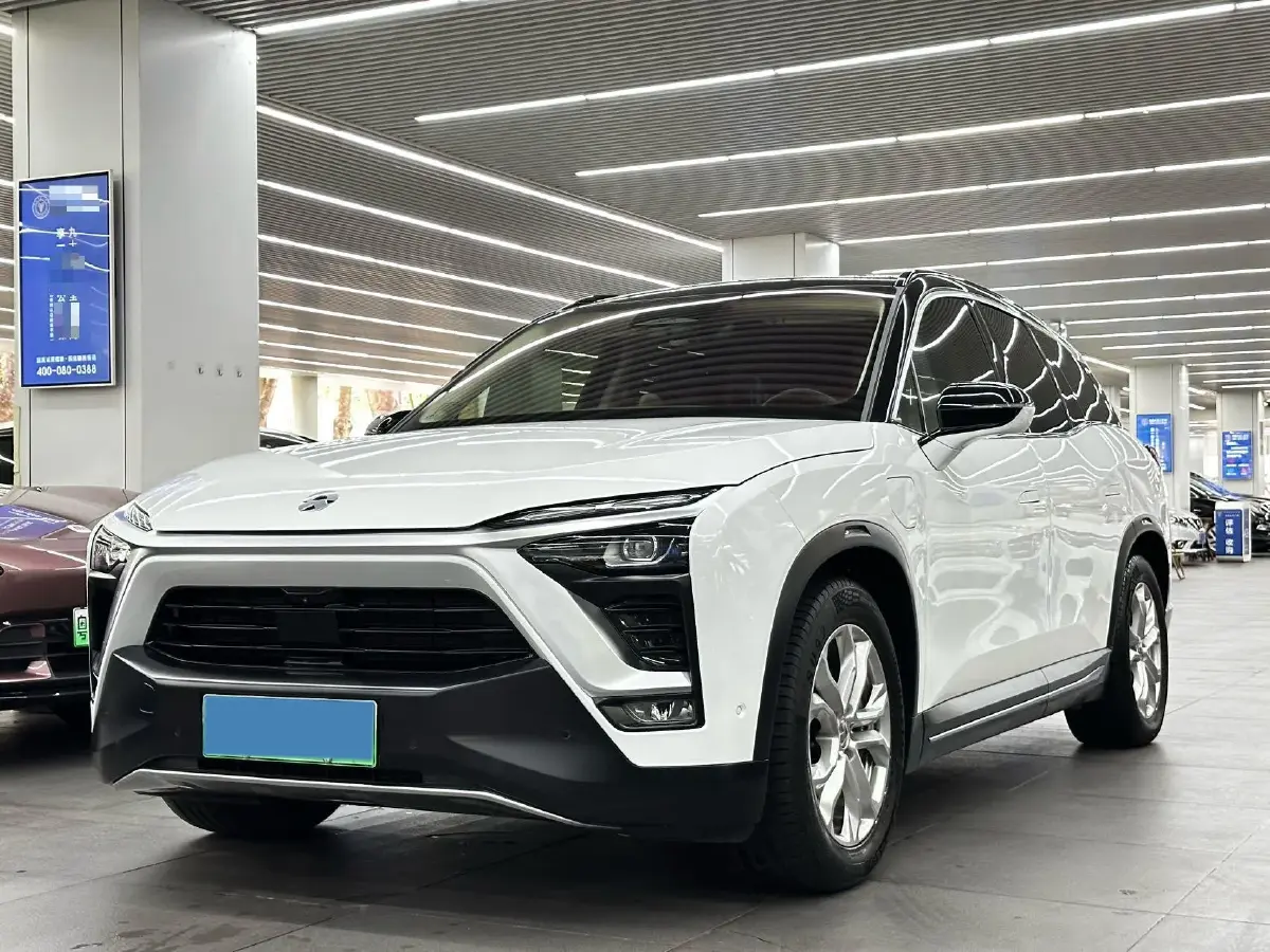 2018 NIO ES8 BEV 70KWH