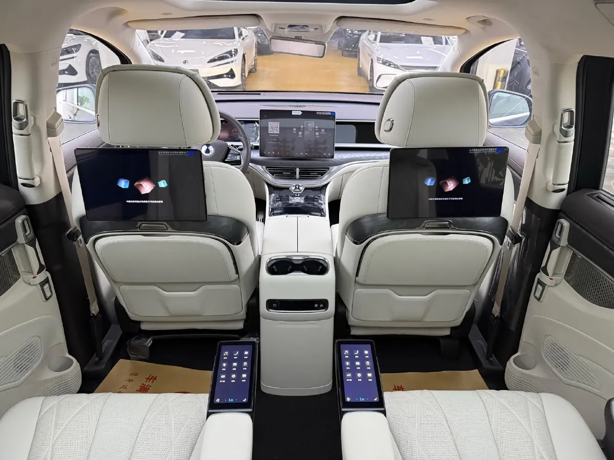 2025 Denza D9 BEV 103KWH,autocango,china used car exporter,china ev exporter,chinese used car exporter,chinese used ev exporter