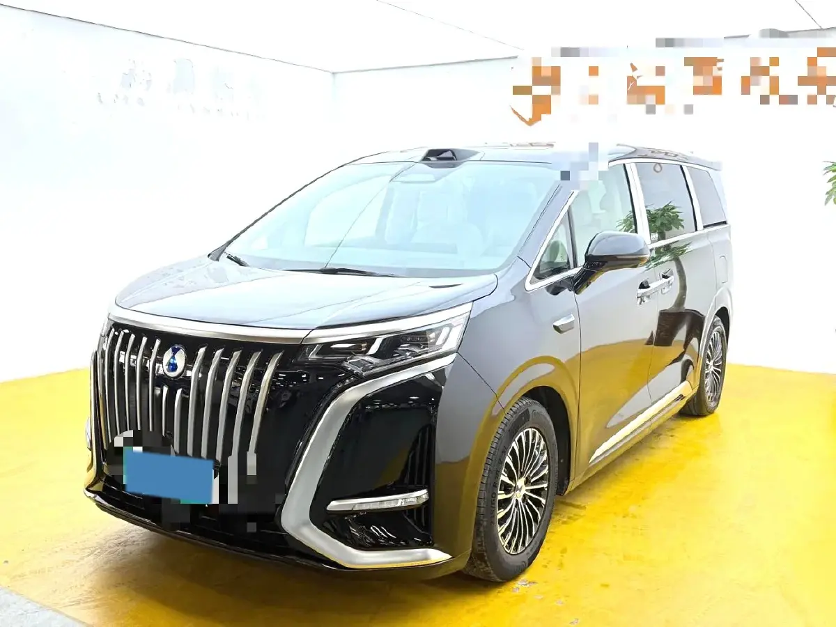 2025 Denza D9 BEV 103KWH