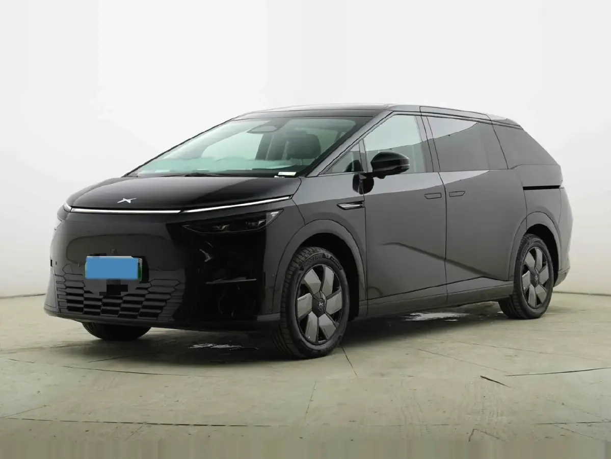 2024 Xpeng X9 BEV 101.5KWH