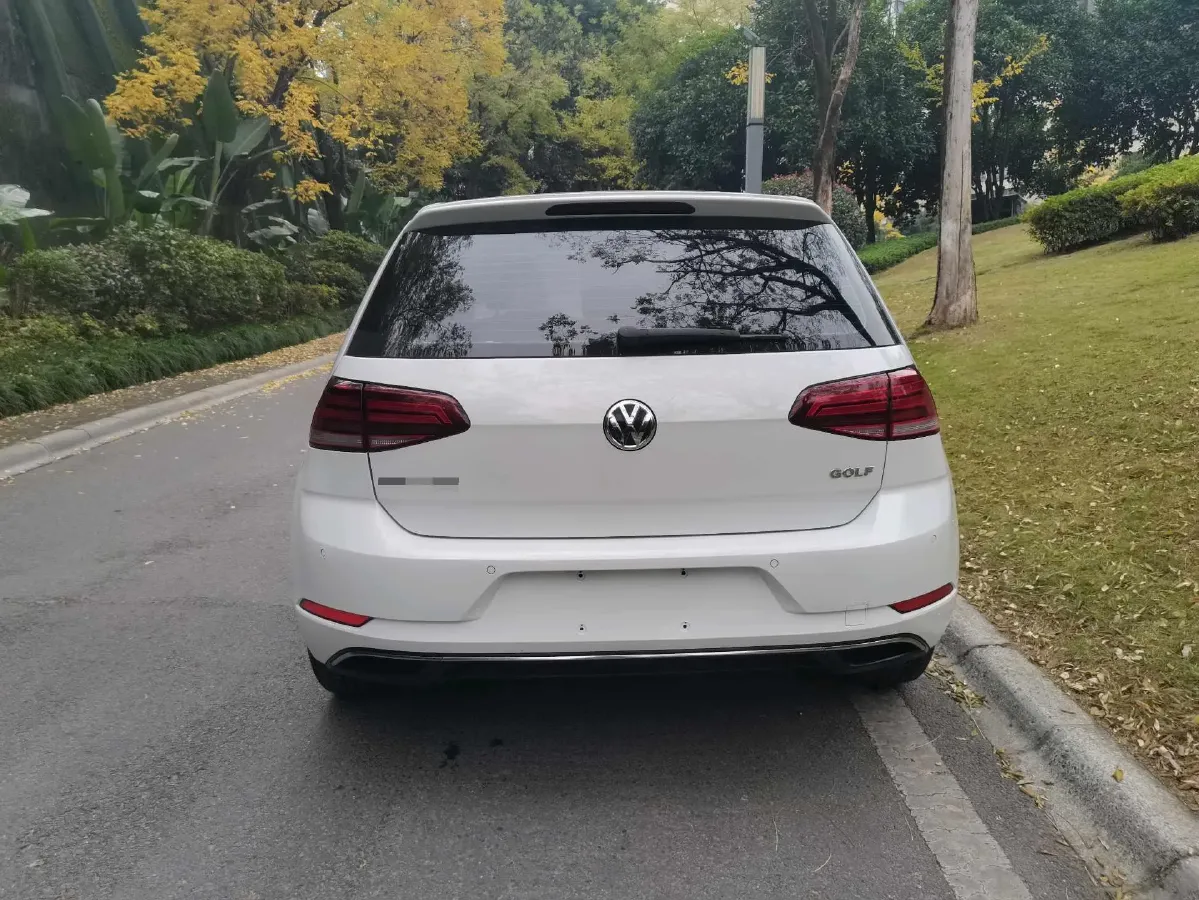 2018 Volkswagen Golf 1.6L 110HP L4 6AT,autocango,china used car exporter,china ev exporter,chinese used car exporter,chinese used ev exporter