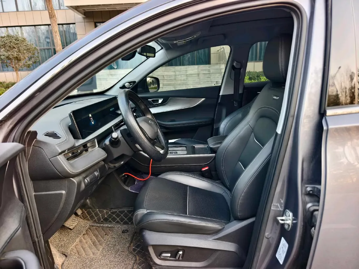 2021 Chery Tiggo 7 Plus 1.5T 156HP L4 CVT,autocango,china used car exporter,china ev exporter,chinese used car exporter,chinese used ev exporter