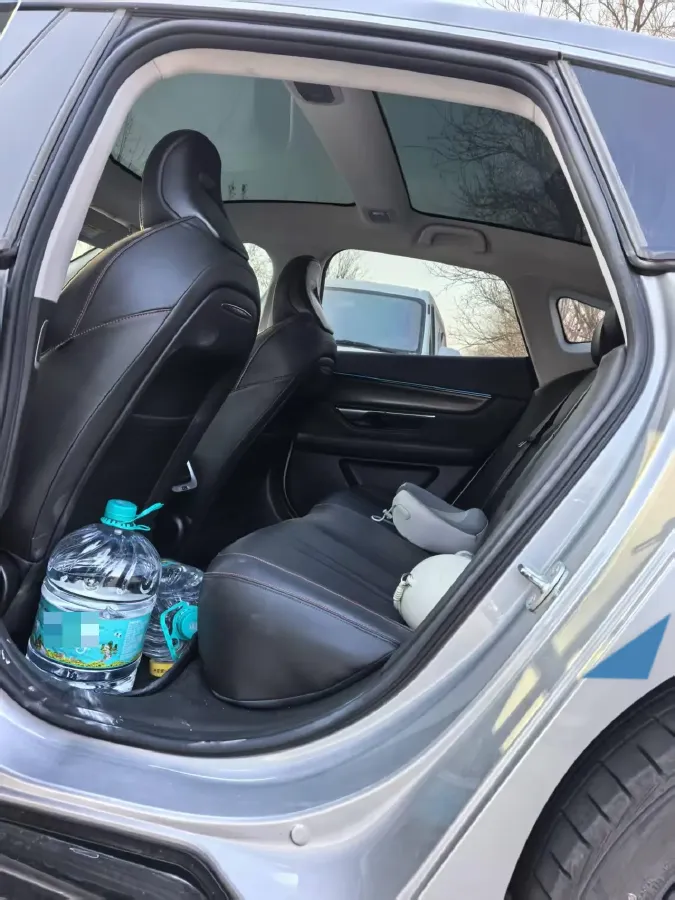 2022 Xpeng P7 BEV 60.2KWH,autocango,china used car exporter,china ev exporter,chinese used car exporter,chinese used ev exporter