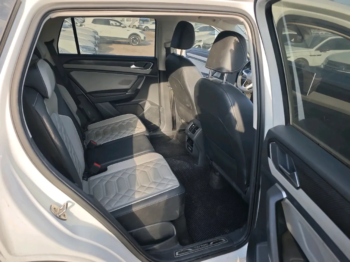 2023 Volkswagen Tayron 1.5T 160HP L4 7DCT,autocango,china used car exporter,china ev exporter,chinese used car exporter,chinese used ev exporter