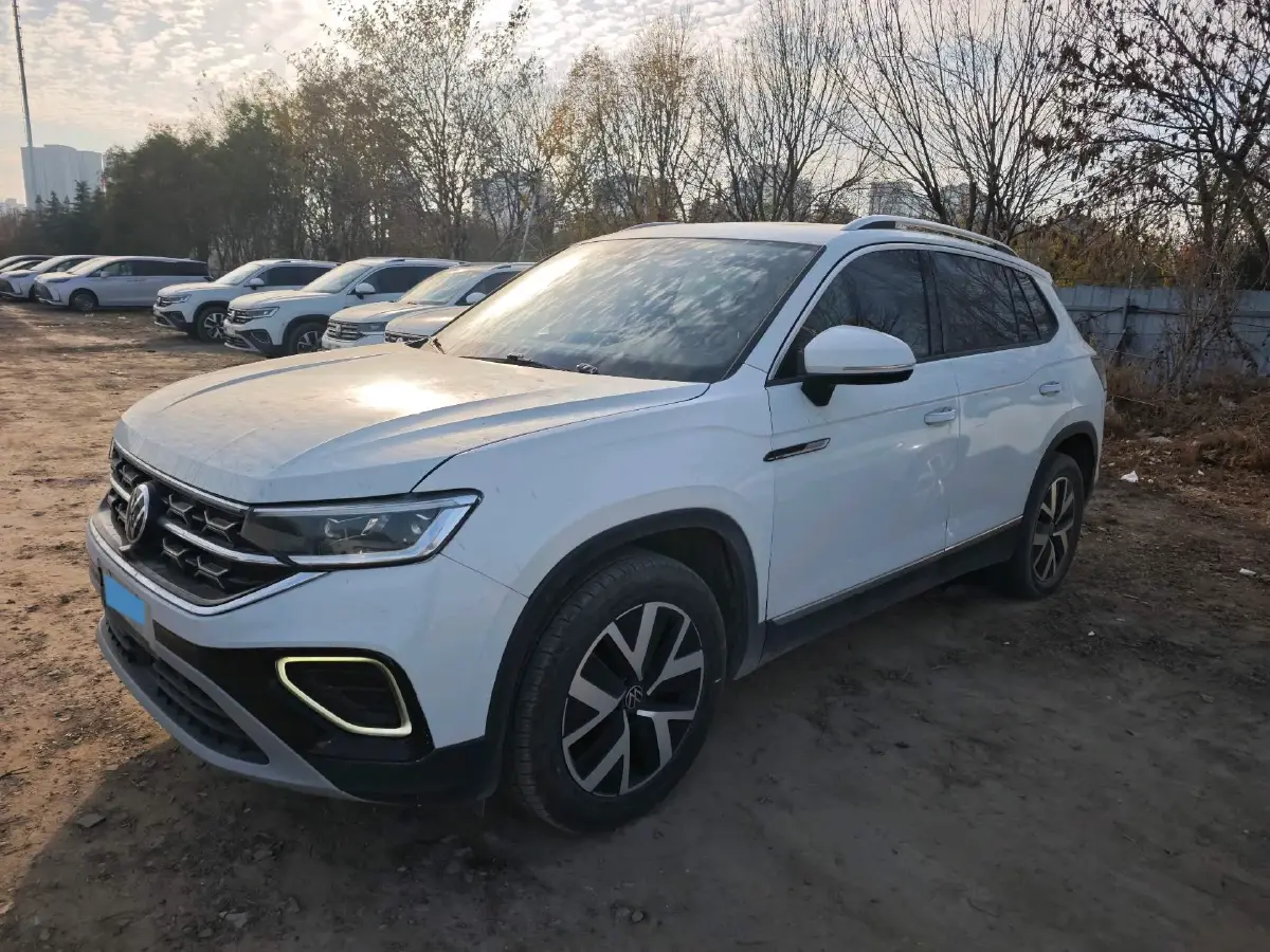 2023 Volkswagen Tayron 1.5T 160HP L4 7DCT