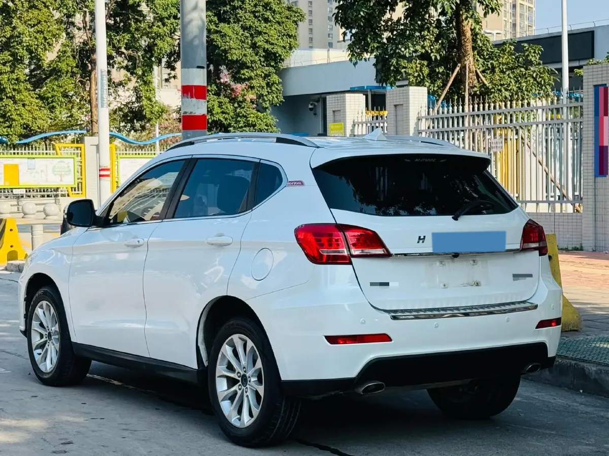 2017 Haval H2 1.5T 150HP L4 6MT,autocango,china used car exporter,china ev exporter,chinese used car exporter,chinese used ev exporter