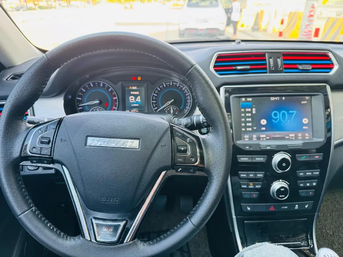 2017 Haval H2 1.5T 150HP L4 6MT,autocango,china used car exporter,china ev exporter,chinese used car exporter,chinese used ev exporter