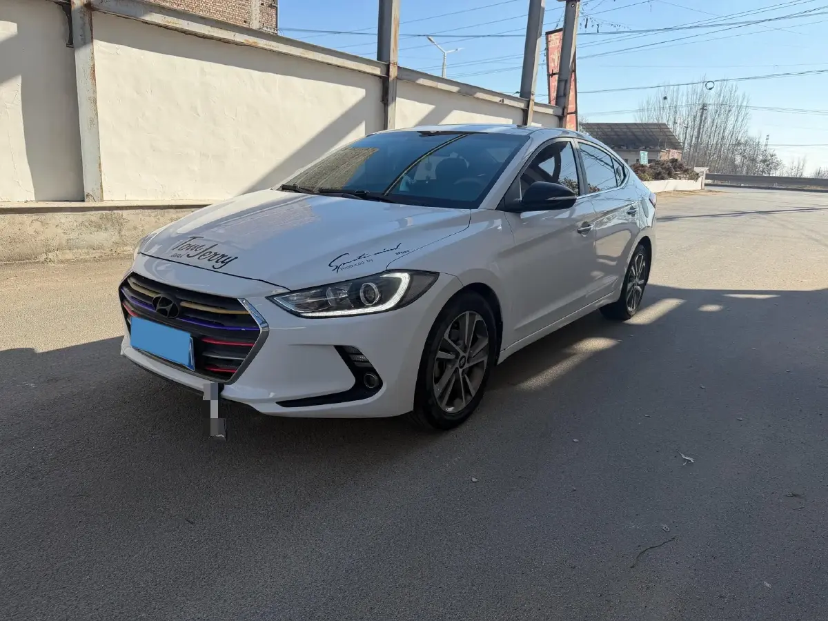 2016 Hyundai Elantra 1.6L 130HP L4 6AT