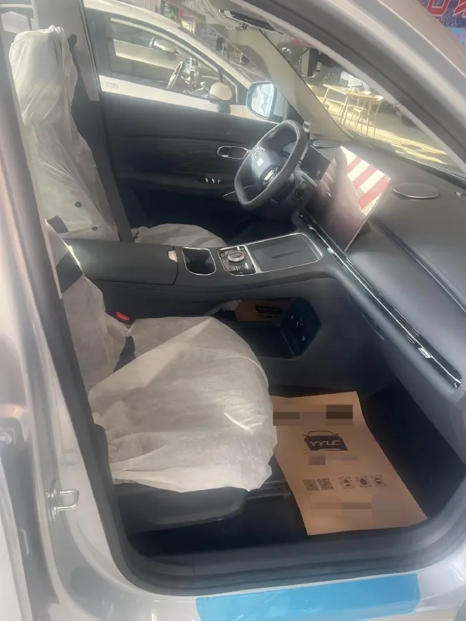 2026 Geely Galaxy Starship 7 1.5L 112HP L4 1DHT PHEV,autocango,china used car exporter,china ev exporter,chinese used car exporter,chinese used ev exporter