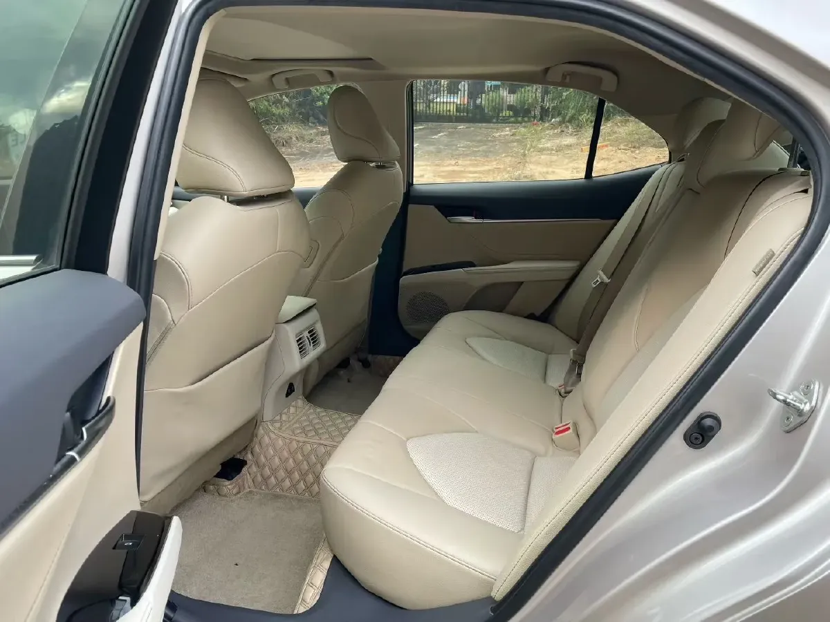 2019 Toyota Camry 2.0L 178HP L4 CVT,autocango,china used car exporter,china ev exporter,chinese used car exporter,chinese used ev exporter