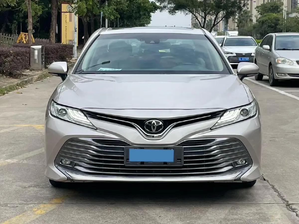 2019 Toyota Camry 2.0L 178HP L4 CVT,autocango,china used car exporter,china ev exporter,chinese used car exporter,chinese used ev exporter