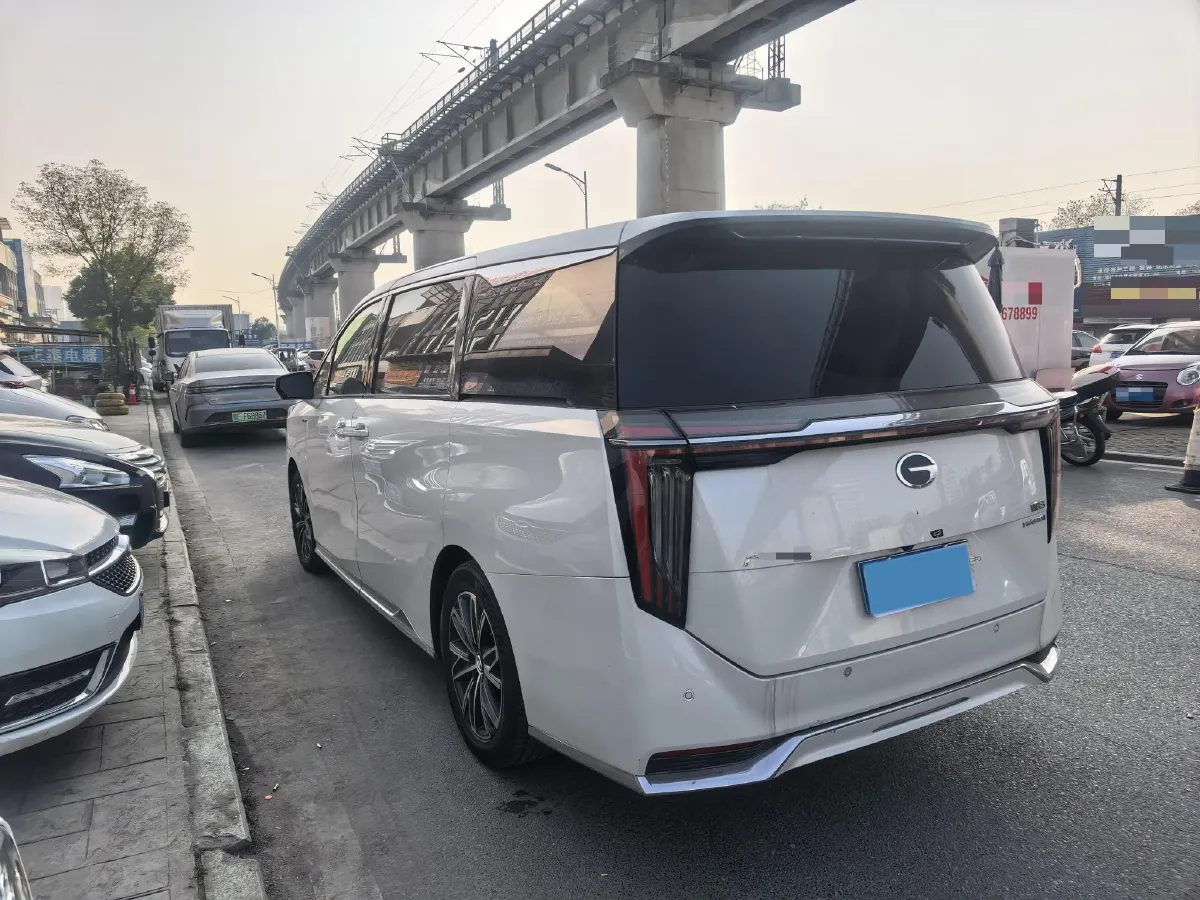 2024 GAC Trumpchi M8 2.0T 190HP L4 2DHT Hybrid,autocango,china used car exporter,china ev exporter,chinese used car exporter,chinese used ev exporter
