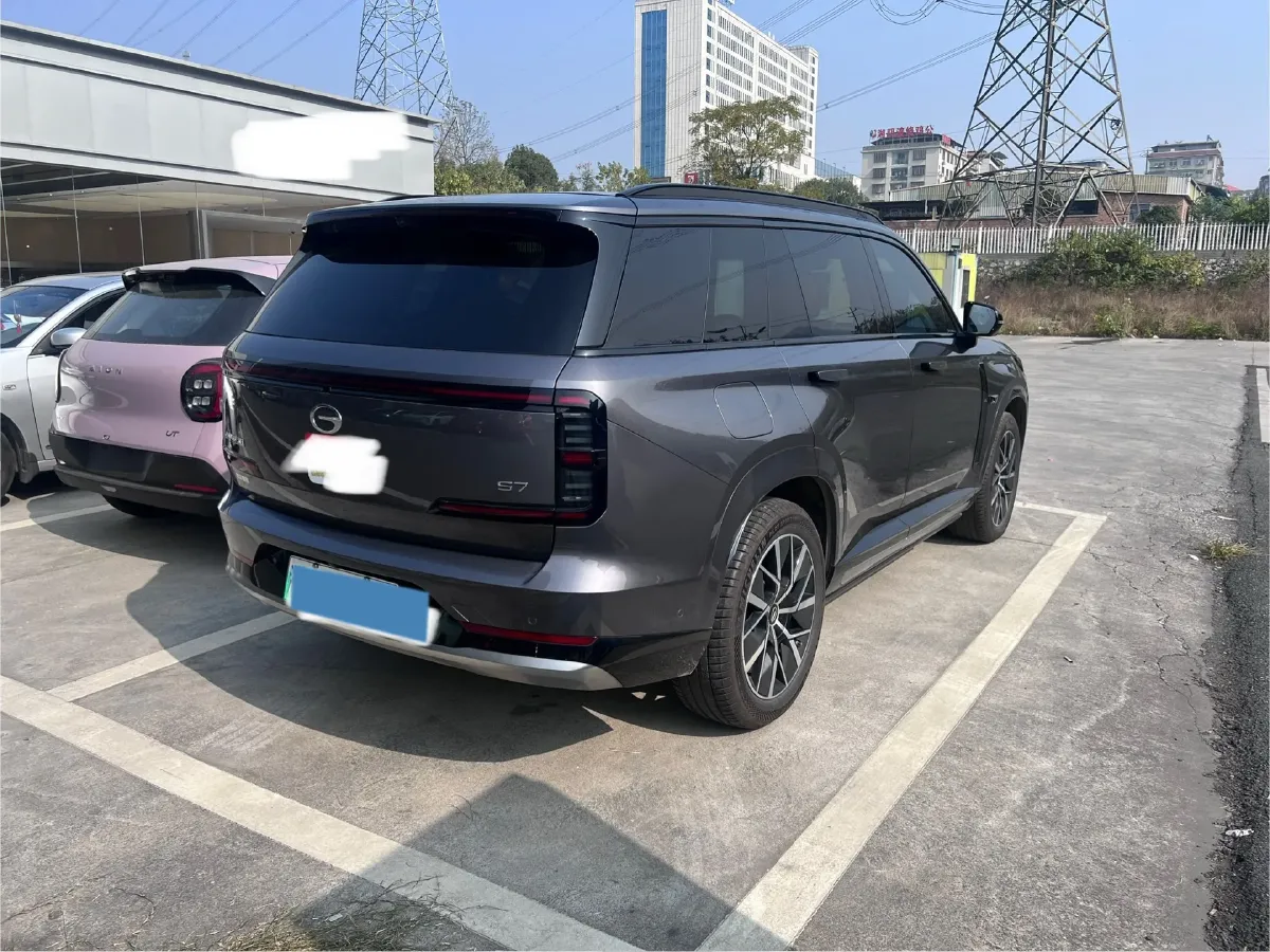 2025 GAC Trumpchi S7 1.5T 160HP L4 1DHT PHEV,autocango,china used car exporter,china ev exporter,chinese used car exporter,chinese used ev exporter