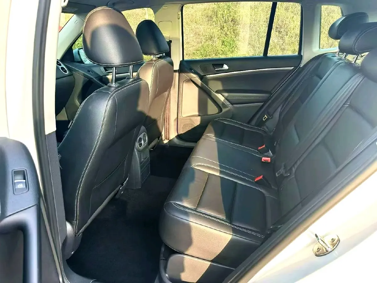 2017 Haval H9 2.0T 190HP L4 8AT,autocango,china used car exporter,china ev exporter,chinese used car exporter,chinese used ev exporter