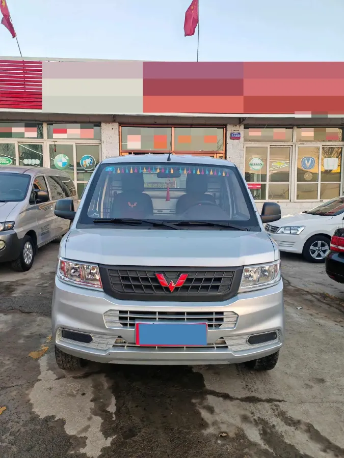 2021 WuLing RongGuang New Truck 1.8L 125HP L4 5MT,autocango,china used car exporter,china ev exporter,chinese used car exporter,chinese used ev exporter