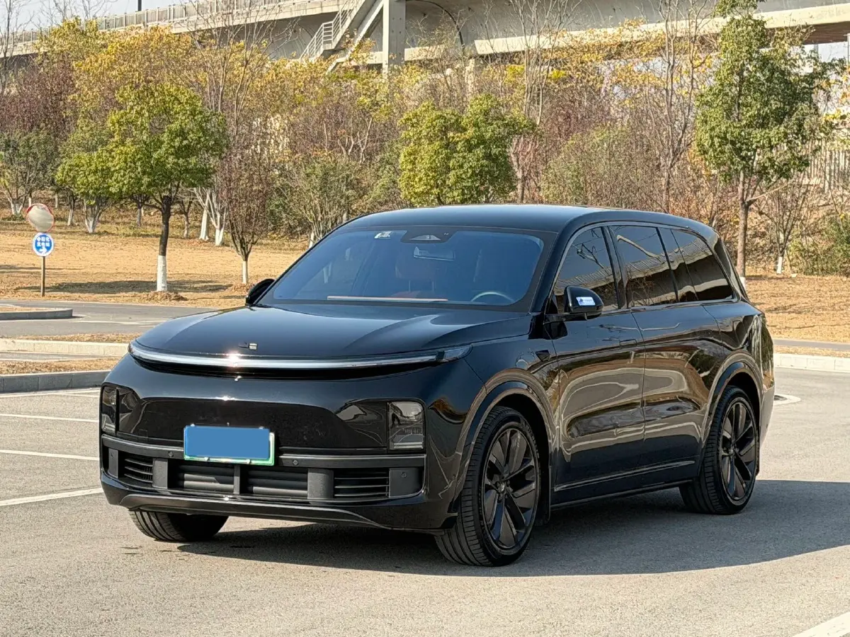 2023 Li L9 Range Extended 154HP REEV 42.6KWH