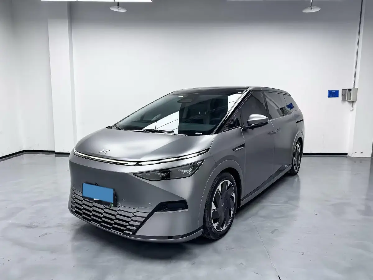 2024 Xpeng X9 BEV 101.5KWH