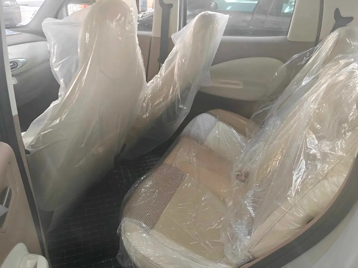 2025 WuLing HongGuang MINI EV BEV 16.2KWH,autocango,china used car exporter,china ev exporter,chinese used car exporter,chinese used ev exporter