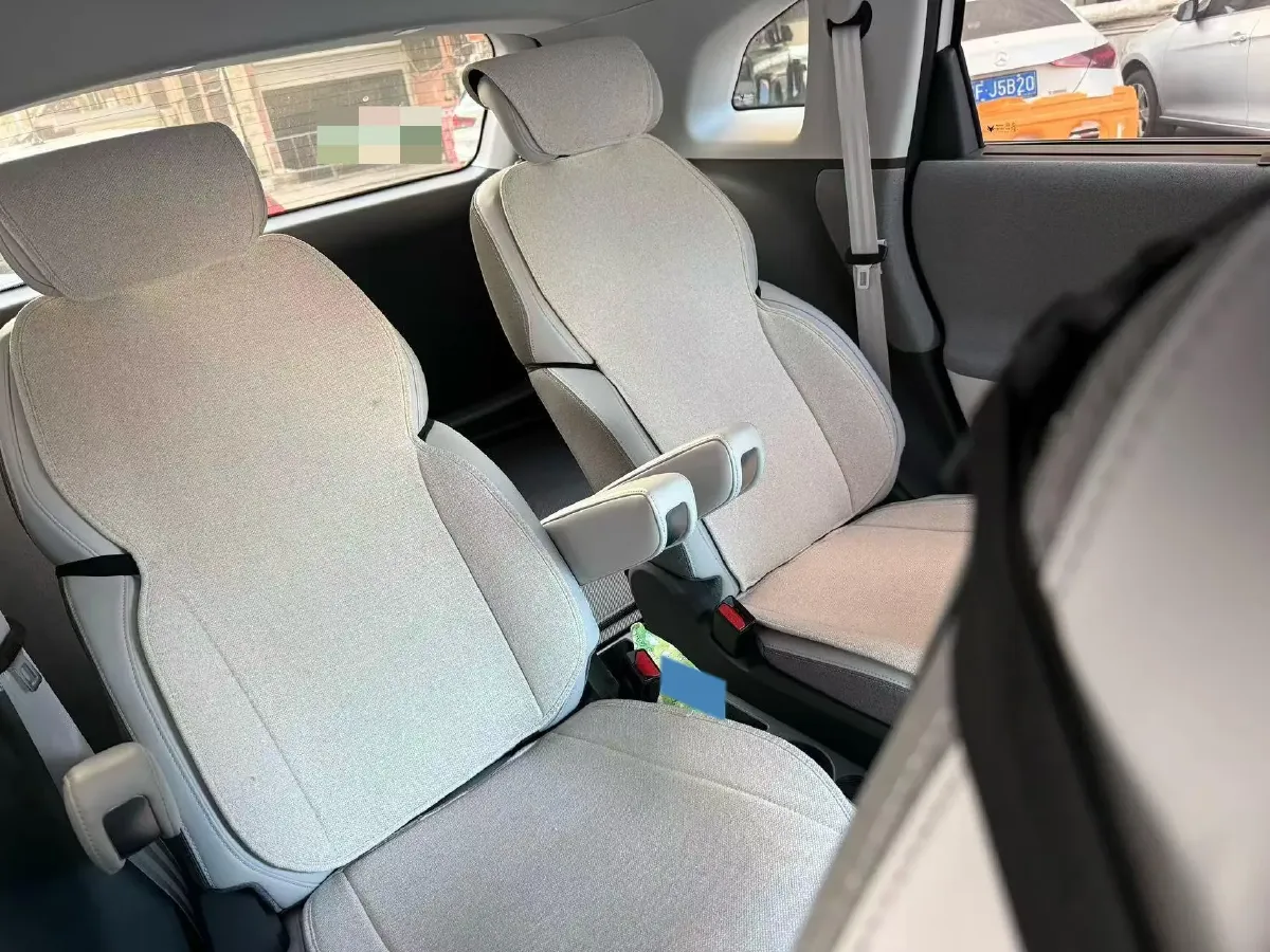 2023 JAC T8 2.0T 170HP L4 8AT,autocango,china used car exporter,china ev exporter,chinese used car exporter,chinese used ev exporter