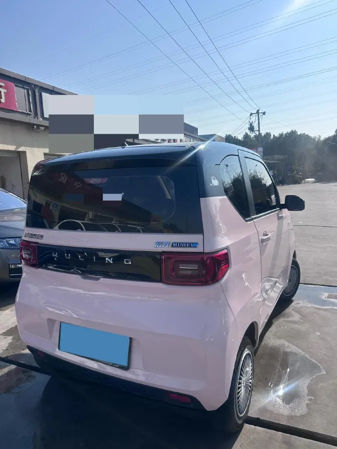 2022 WuLing HongGuang MINI EV BEV 13.9KWH,autocango,china used car exporter,china ev exporter,chinese used car exporter,chinese used ev exporter