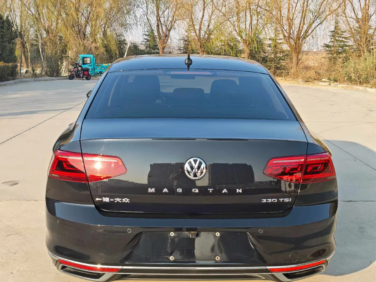 2020 Volkswagen Magotan 2.0T 186HP L4 7DCT,autocango,china used car exporter,china ev exporter,chinese used car exporter,chinese used ev exporter