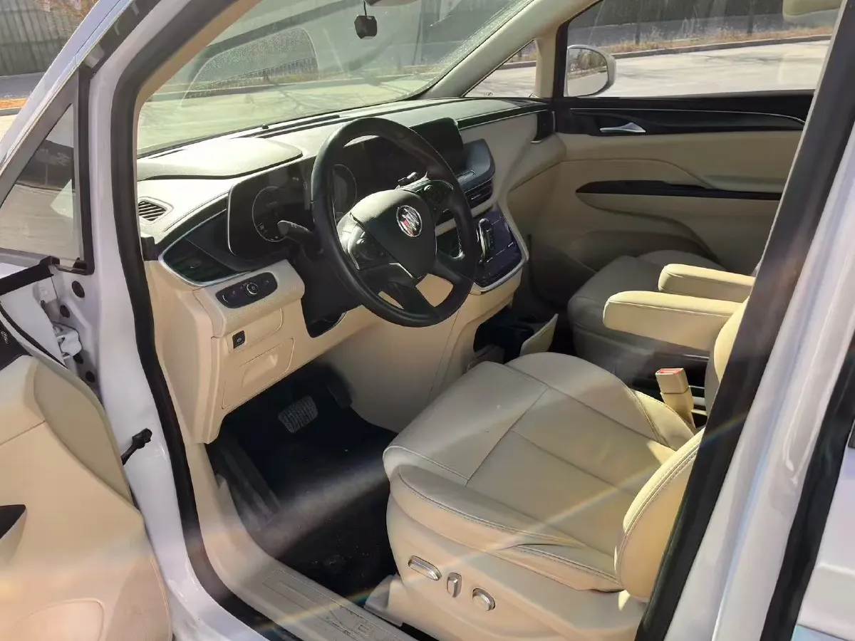 2023 Buick GL8 2.0T 237HP L4 9AT,autocango,china used car exporter,china ev exporter,chinese used car exporter,chinese used ev exporter