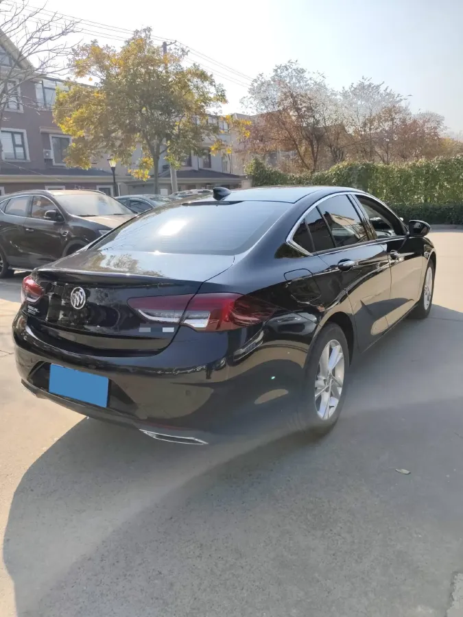 2022 Buick Regal 1.5T 169HP L4 9AT,autocango,china used car exporter,china ev exporter,chinese used car exporter,chinese used ev exporter