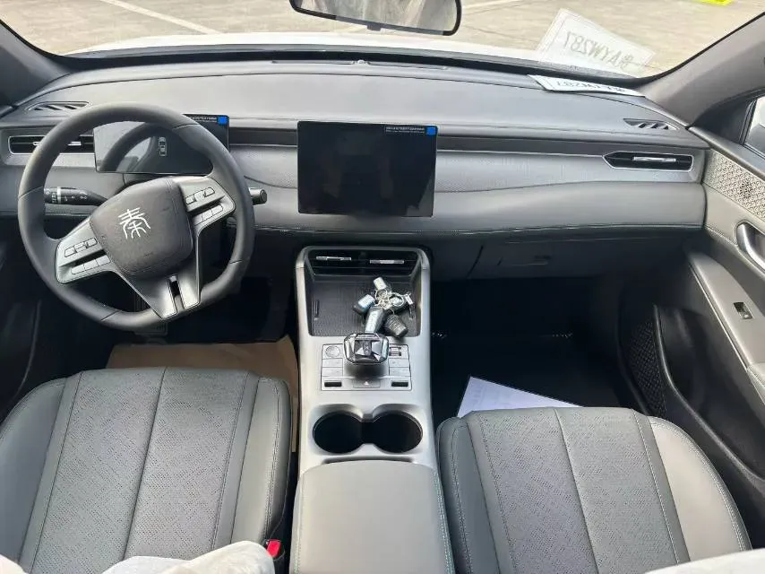 2025 BYD Seal05 DM-i 1.5L 101HP L4 E-CVT PHEV 7.68KWH,autocango,china used car exporter,china ev exporter,chinese used car exporter,chinese used ev exporter