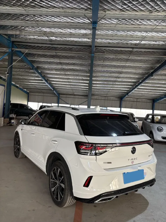 2024 Volkswagen T-Roc 1.5T 160HP L4 7DCT,autocango,china used car exporter,china ev exporter,chinese used car exporter,chinese used ev exporter