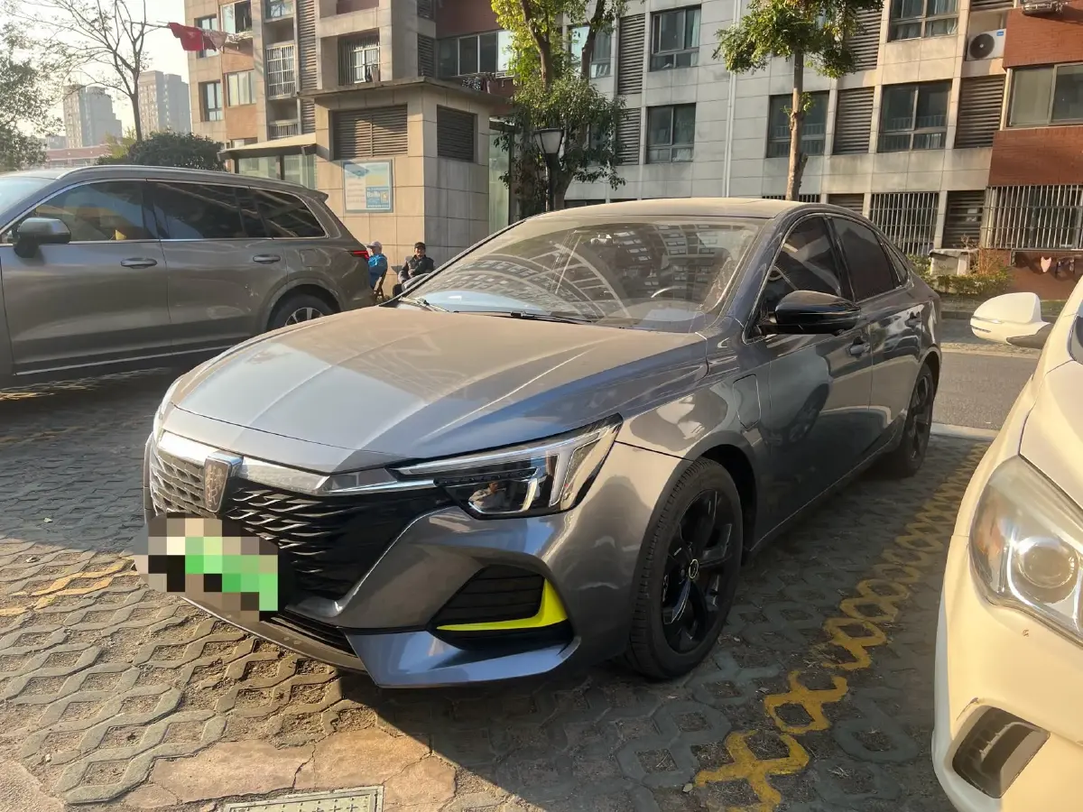 2021 Roewe i6 MAX 1.5T 169HP L4 AMT PHEV