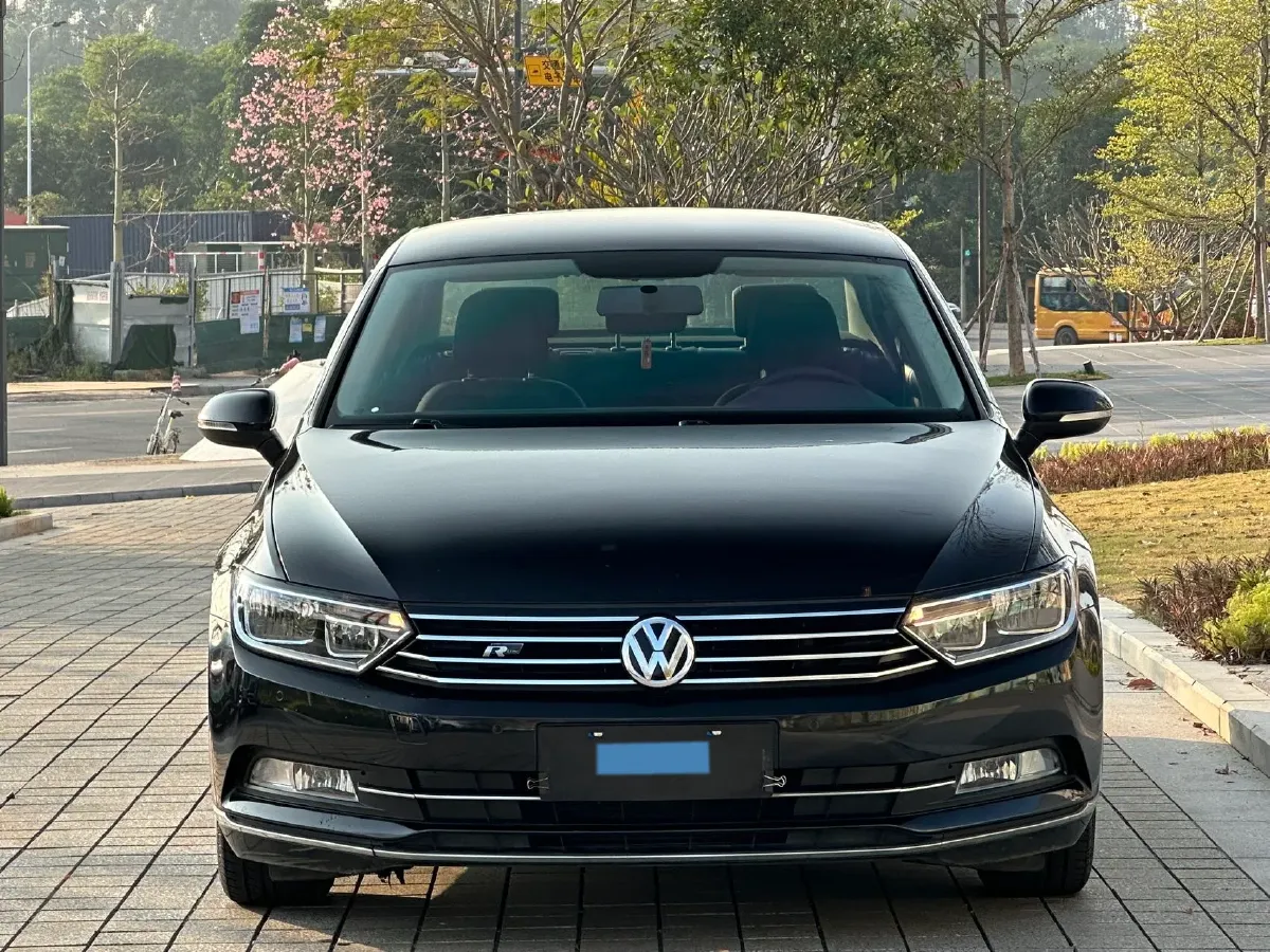 2019 Citroen C6 1.6T 170HP L4 6AT,autocango,china used car exporter,china ev exporter,chinese used car exporter,chinese used ev exporter