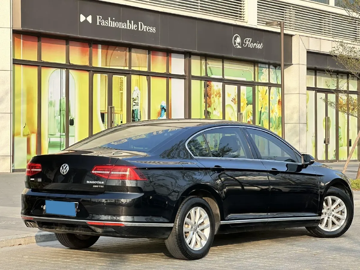 2019 Citroen C6 1.6T 170HP L4 6AT,autocango,china used car exporter,china ev exporter,chinese used car exporter,chinese used ev exporter