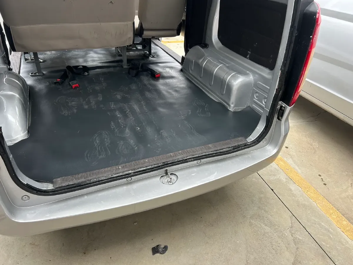 2019 WuLing HongGuang V 1.5L 99HP L4 6MT,autocango,china used car exporter,china ev exporter,chinese used car exporter,chinese used ev exporter