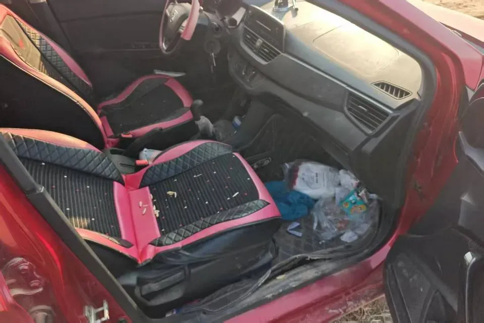 2016 BaoJun 310 1.2L 82HP L4 5MT,autocango,china used car exporter,china ev exporter,chinese used car exporter,chinese used ev exporter