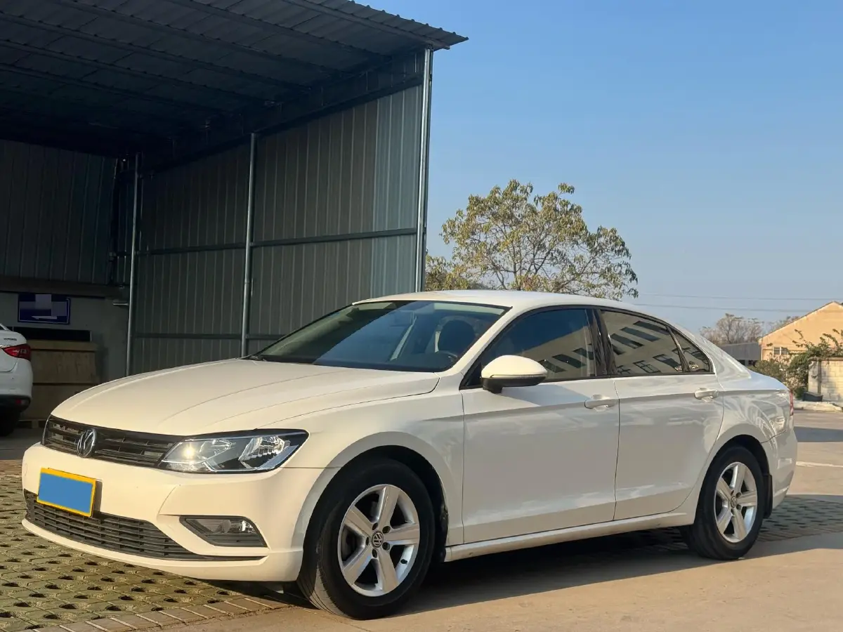 2018 Volkswagen Lamando 1.4T 131HP L4 7DCT