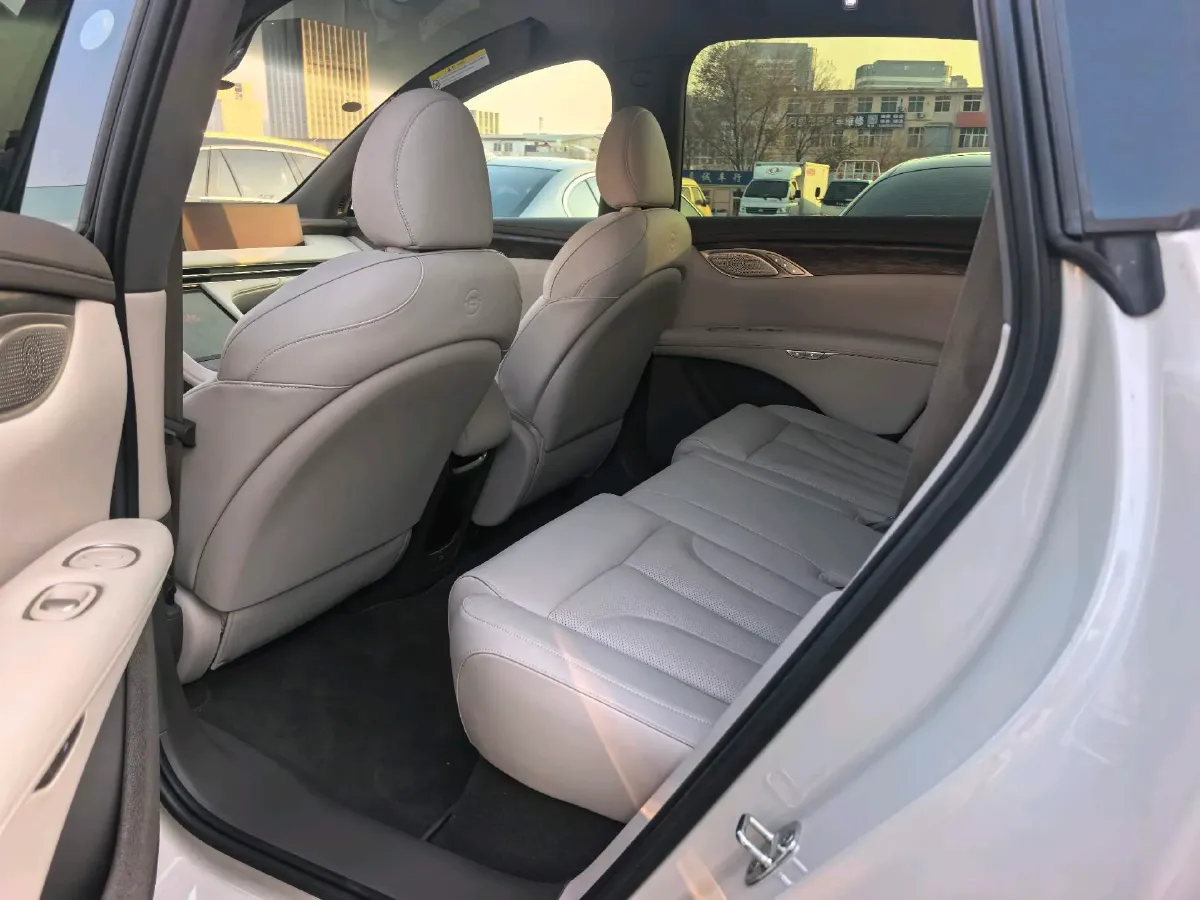 2025 IM LS7 BEV,autocango,china used car exporter,china ev exporter,chinese used car exporter,chinese used ev exporter