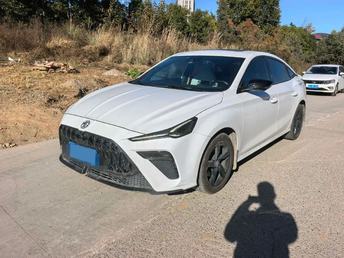 2022 MG 5 Scorpio 1.5T 181HP L4 7DCT,autocango,china used car exporter,china ev exporter,chinese used car exporter,chinese used ev exporter