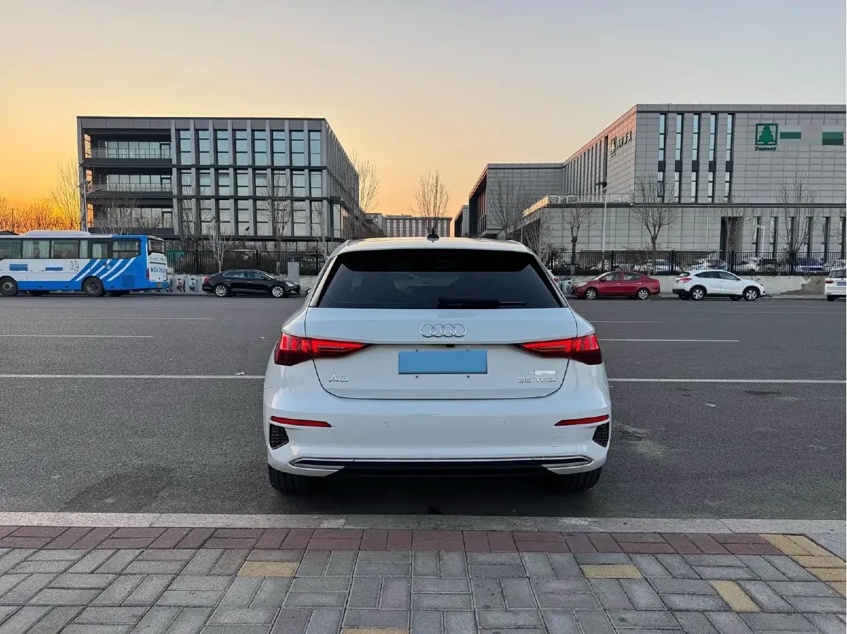 2022 Audi A3 1.4T 150HP L4 7DCT,autocango,china used car exporter,china ev exporter,chinese used car exporter,chinese used ev exporter