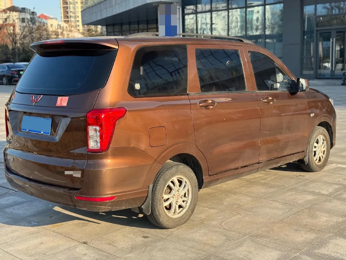 2019 WuLing HongGuang 1.5L 99HP L4 6MT,autocango,china used car exporter,china ev exporter,chinese used car exporter,chinese used ev exporter