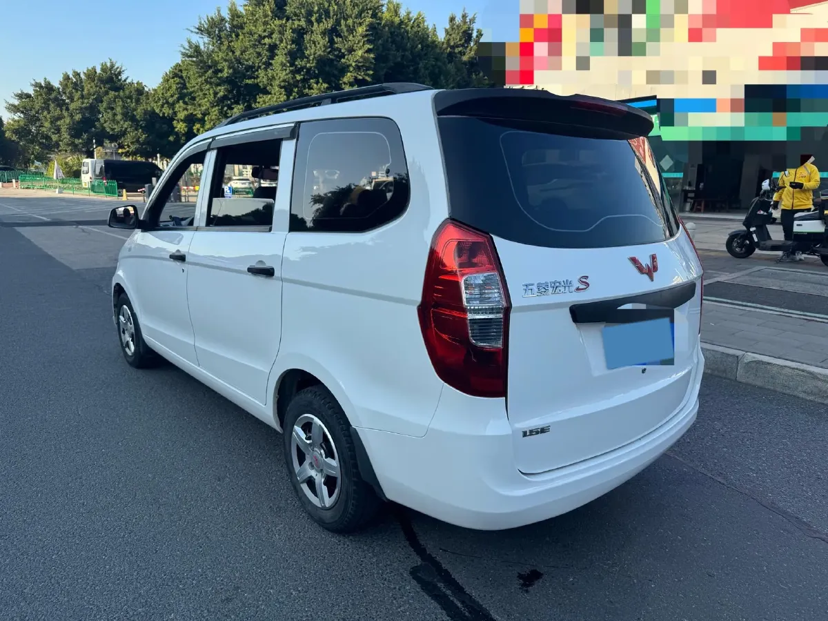 2019 WuLing HongGuang 1.5L 99HP L4 6MT,autocango,china used car exporter,china ev exporter,chinese used car exporter,chinese used ev exporter