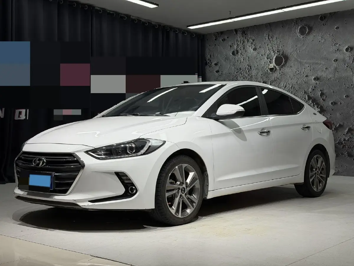 2016 Hyundai Elantra 1.6L 130HP L4 6AT