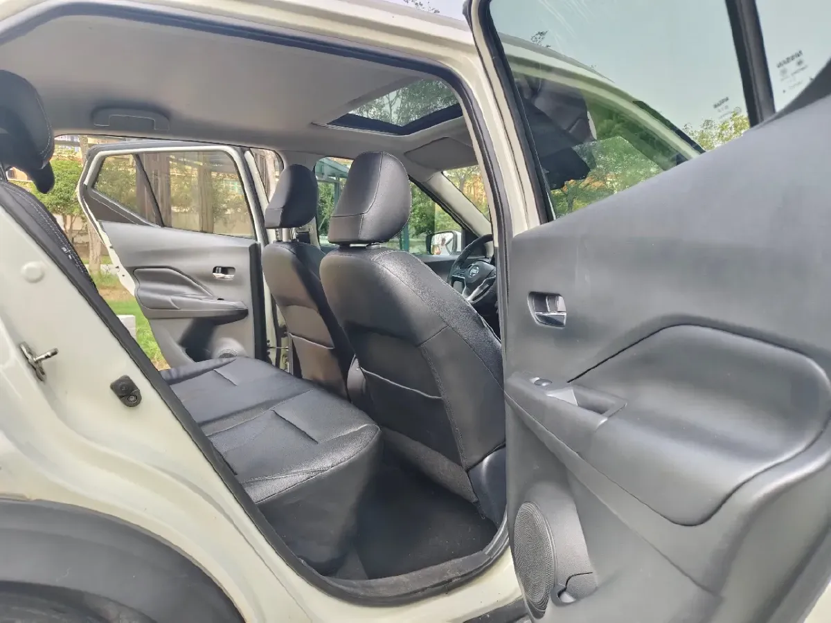 2022 Nissan Kicks 1.5L 122HP L4 CVT,autocango,china used car exporter,china ev exporter,chinese used car exporter,chinese used ev exporter